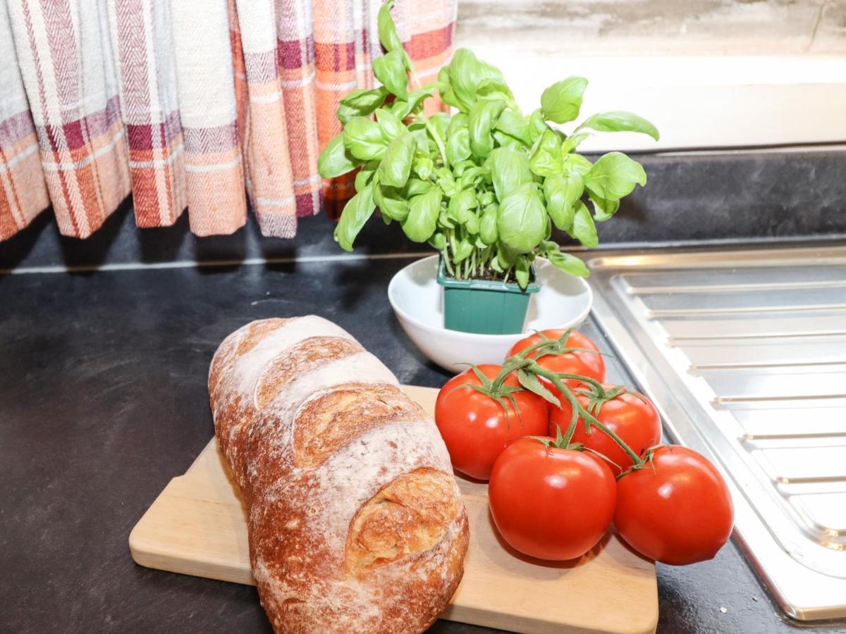 The Garden Apartment ويتبي المظهر الخارجي الصورة